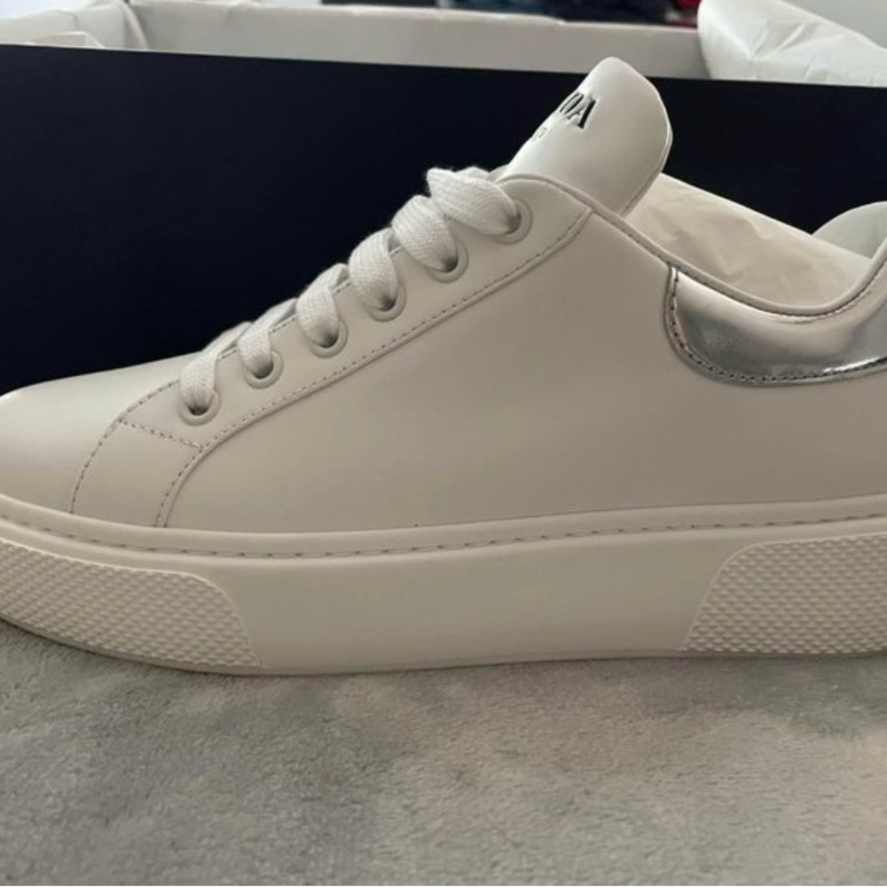 Prada sneakers - Picture 4 of 5